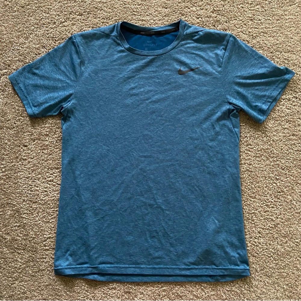 Nike Breath Men’s Dri-Fit Tee Shirt